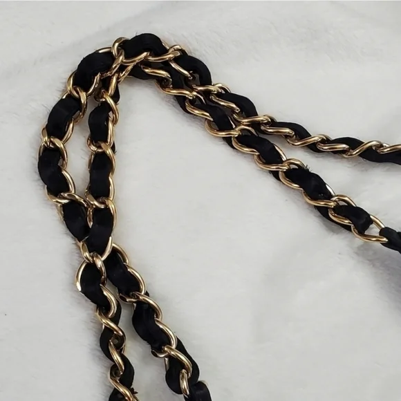 Chanel Large CC Hobo Bag Black and Gold Chain - Picture 8 of 15